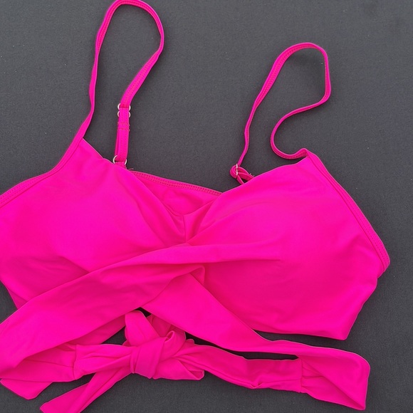 2-piece swimsuit, hot pink - Picture 3 of 3